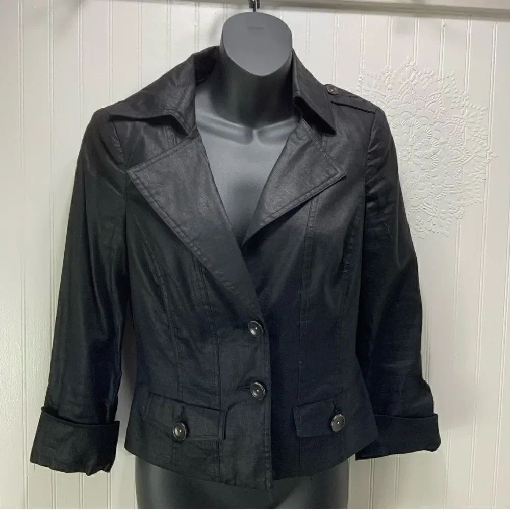 BEBE Linen blend blazer